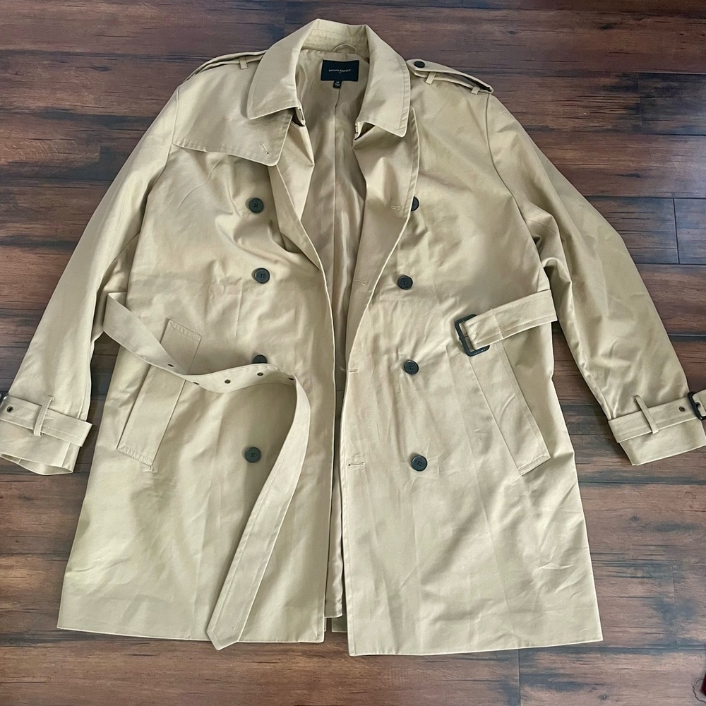 Banana Republic Beige Double-Breasted Trench Coat